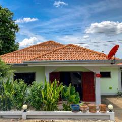 THAIGO Comfort Stay - Private House in Central Kanchanaburi