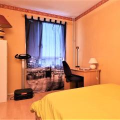 Chambre spacieuse à Sartrouville