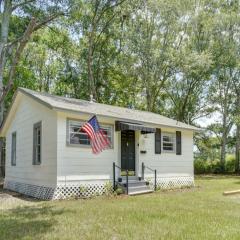 Renovated Clinton Cottage with Home Office!