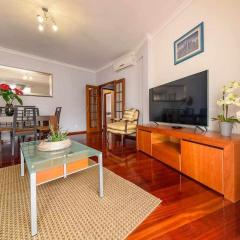 Alex Apartment by Mth