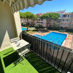 Appartement 1 chambre climatisé avec 3 piscines à 200 m de la plage