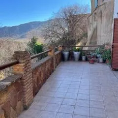 Casa rural con terraza magnífica y 4 habitaciones