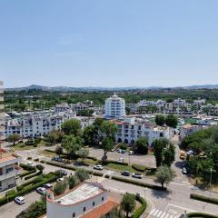 LAMAR SUITES Seafront Apartments