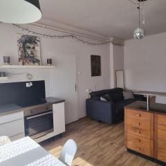 Cosy 2 room apartment with nice vibe, for up to 4