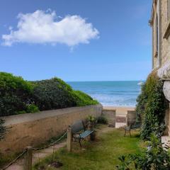 Magnifique appartement avec terrasse, parking et vue sur l'océan pour 5