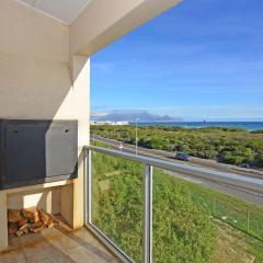 Lovely 2 bedroom Ocean Lookout