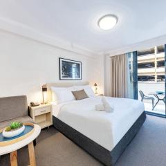 Modern and Cosy Sydney CBD Studio in Central