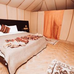 merzouga dunes luxury camp