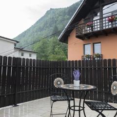 Mountain Escape City Charm