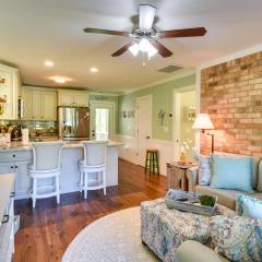 Charming Duplex 12 Mi to UGA and Sanford Stadium!