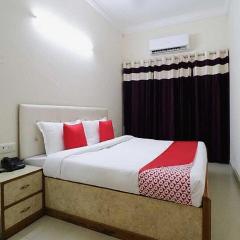 OYO Flagship 80584 Hotel Anand