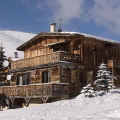 Alpe d'Huez Houses - Chalet Justine - Duplex for up to 15 people amazing location