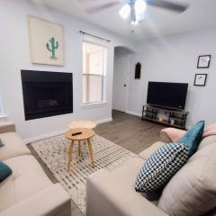 Mountain Foot Condo - Near Tempe and PHX Airport