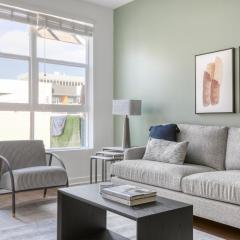 Mission Valley 1br w gym wd pool nr bars SAN-18