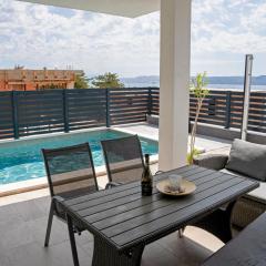 Sobol Apartments "Ventus" with private pool