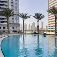 Marco Polo - Stylish and Spacious 2 BR with Marina, City Views