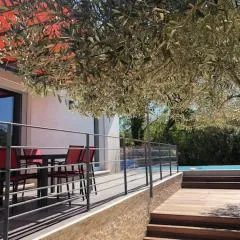Villa Coquelicot avec piscine privée et borne électrique