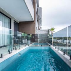 Waterfront at Martha Cove - Premium Poolside Luxury