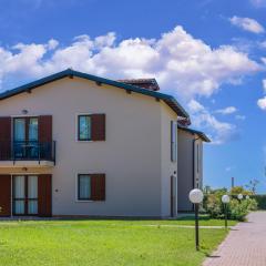 Apartment in Peschiera del Garda 22085