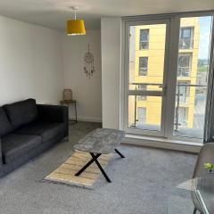 Central 2 Bed Apt with Balcony, Manchester City Centre