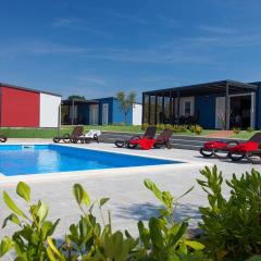 Modern chalet with 2 bathrooms and a veranda 16km from Umag