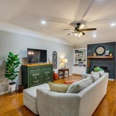 Darling Waxahachie Home with Fire Pit!