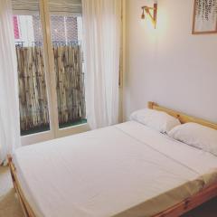 Departamento zona Güemes, a dos cuadras del mar ,Dos ambientes,céntrico