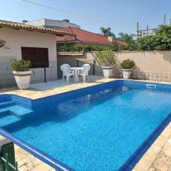 Excelente casa com piscina na Praia de Ingleses