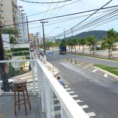 Apto 414- Prédio em frente da praia