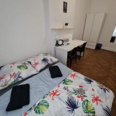 Fantastic Apartments - OK11 Room - E