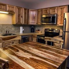 Fawn Valley Inn- 303 apts