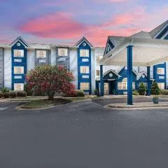 Microtel Inn & Suites Columbus North