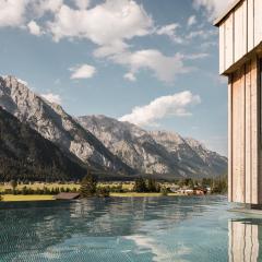 Hotel Kristall - Adults only