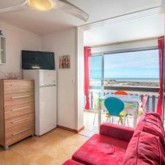 Studio Cabine avec Piscine, Terrasse, Parking et Proche Plage à Saint-Cyprien - FR-1-225D-127