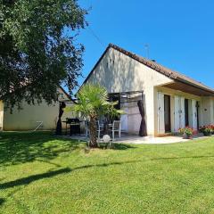 Maison entière 65 m² 5 personnes + jardin au calme