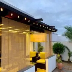 La Mar Poolvilla