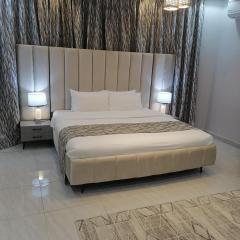 غرفة بمساحة واسعة - وصول ذاتي