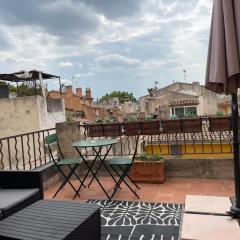 UNE TERRASSE SUR LES TOITS