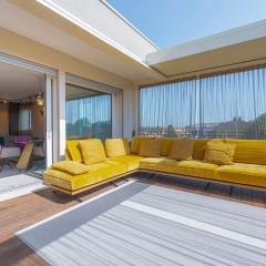 Venice New Luxury Penthouse - free parking and roof terrace