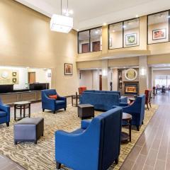 Comfort Inn & Suites IAH Bush Airport - East