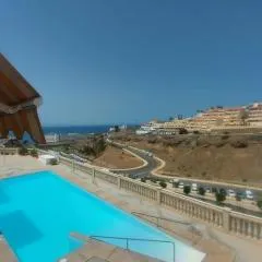 Apartment with view, wifi and pool in Arguineguin
