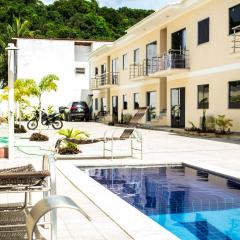 Quarto duplo na orla de Porto Bahia