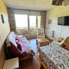 Studio familial idéalement situé à Villard-de-Lans - FR-1-515-178