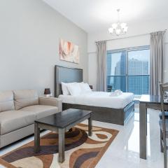 Spacious Studio I Close to Dubai Canal