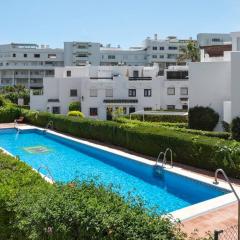 Nice 3 Bedroom Apartment, next to the beach, with pool