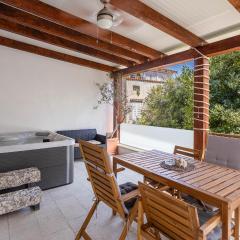 Beautiful Apartment In Rab With Kitchen