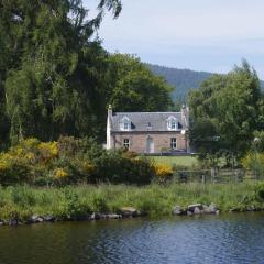 Dunaincroy Farmhouse