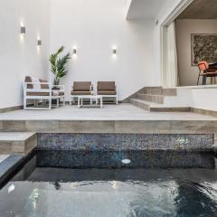 Heated Pool Luxury in Pembroke St Julians