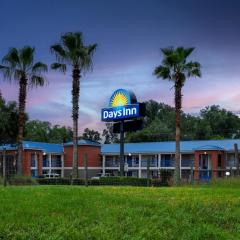 Days Inn by Wyndham Chipley