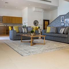 Ain Dubai & Sea Views 2BR Close to Beach, Rimal 4, Jumeirah Beach Residence, by Deluxe Holiday Homes